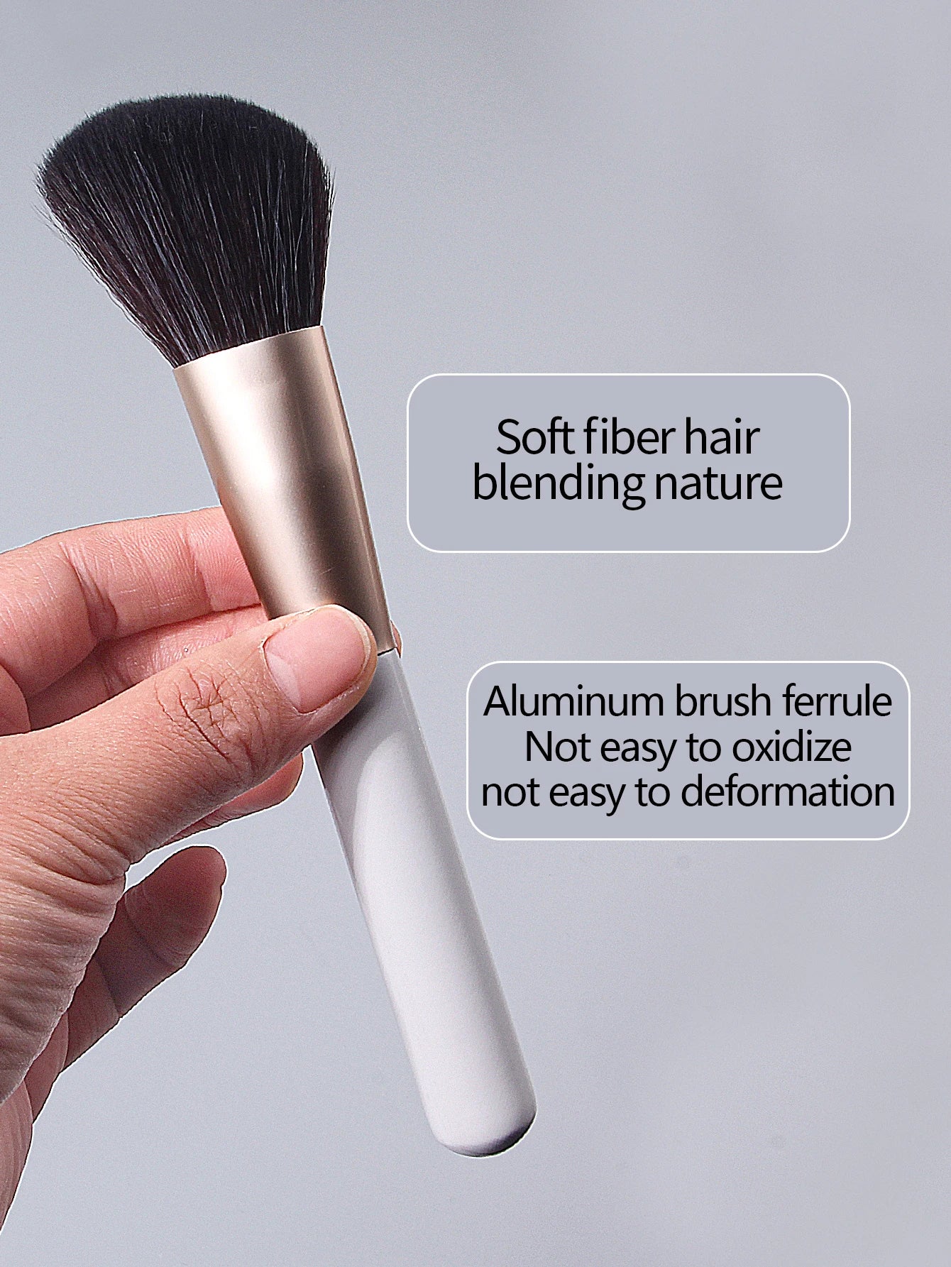 Angled Face Brush – Soft Multifunction Blush, Powder & Contour Tool