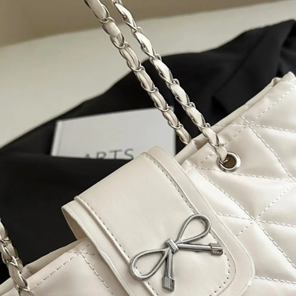 Large Capacity Tote Bag for Women - Trendy Shoulder Hobo & Hand Carry, Aesthetic Chic Versatile Purse for Everyday Essentials