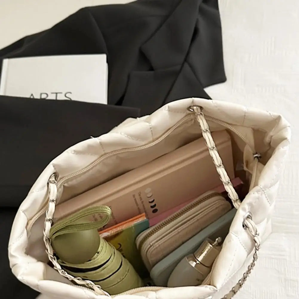 Large Capacity Tote Bag for Women - Trendy Shoulder Hobo & Hand Carry, Aesthetic Chic Versatile Purse for Everyday Essentials